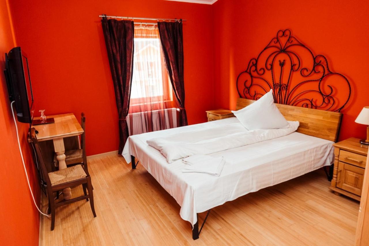 Hotel President Cugir Exterior foto