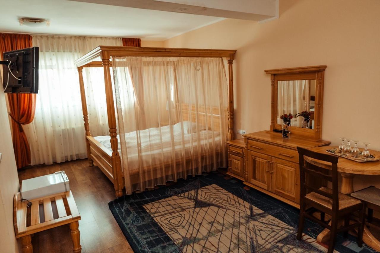 Hotel President Cugir Exterior foto